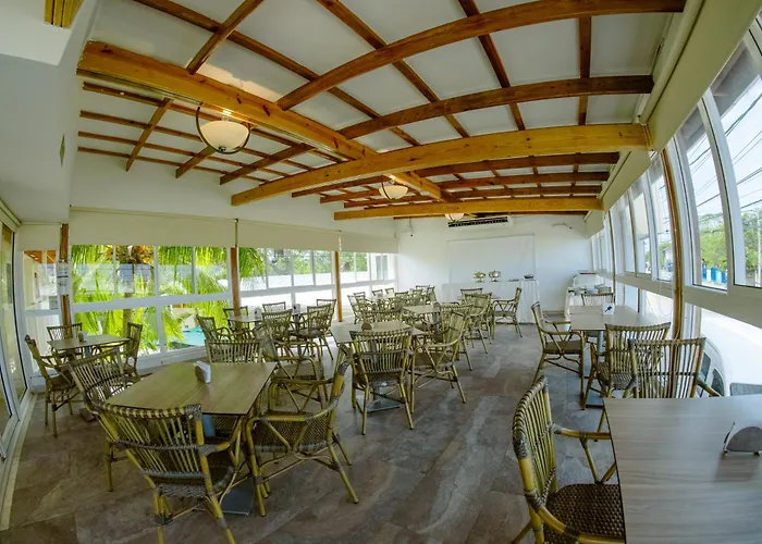 Hotel Isla Bonita